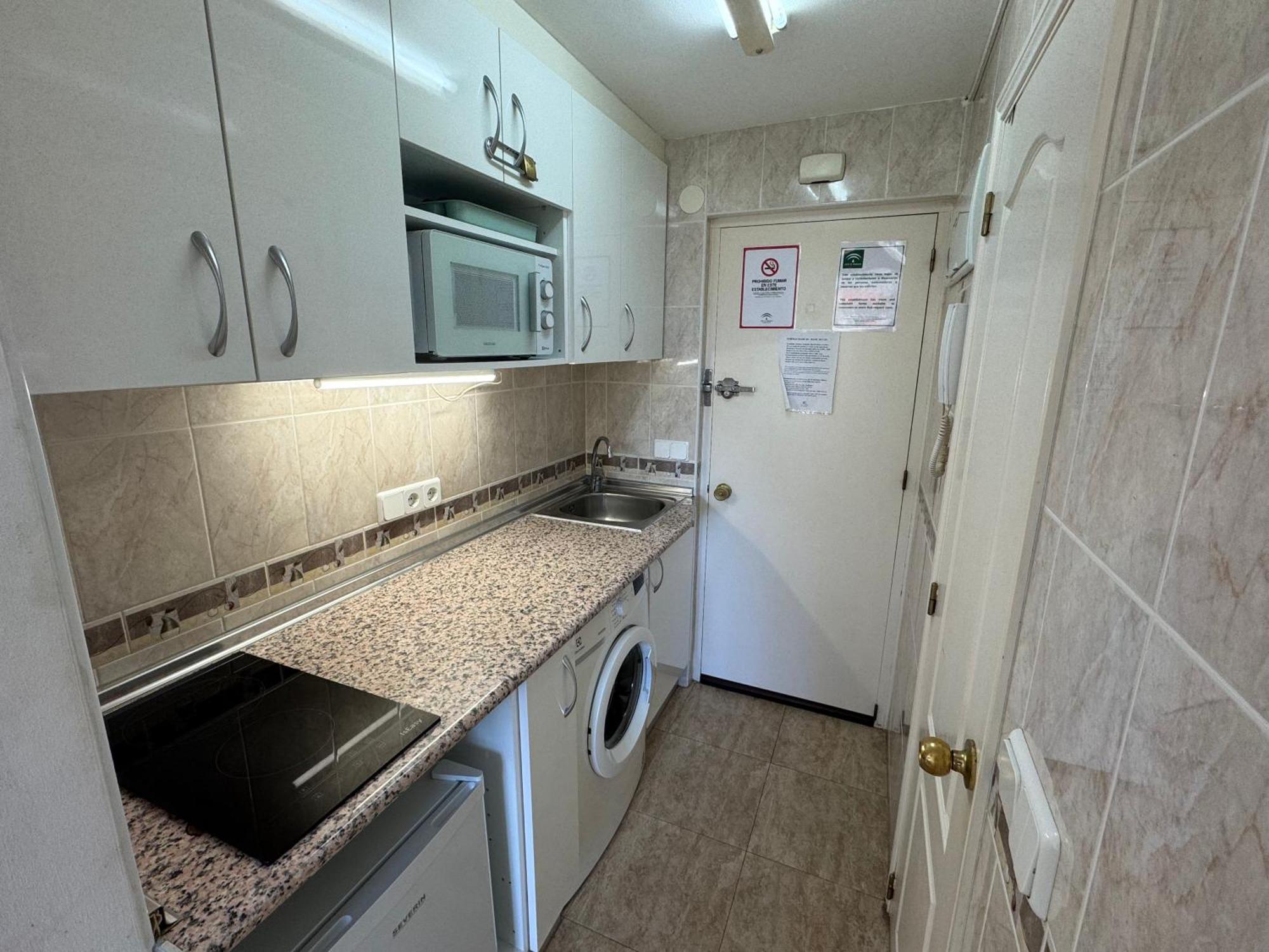 Cozy Studio Near The Beach Sitio de Calahonda Екстериор снимка